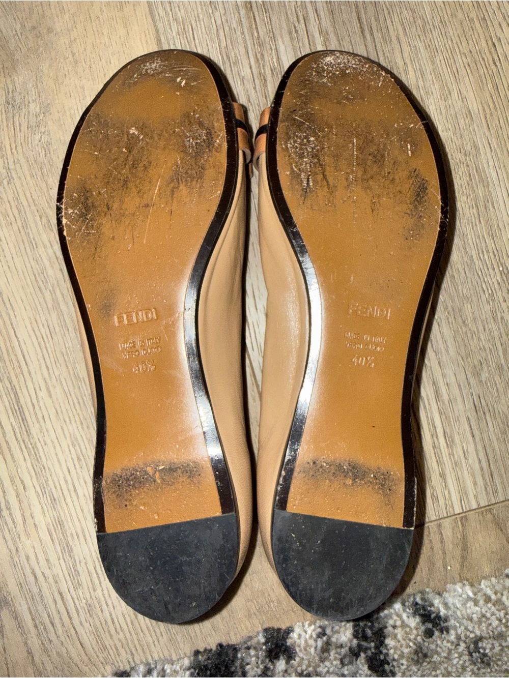 Fendi Two-Tone Beige and Black Leather Ballet Flats with Bow 40.5 - Picture 6 of 9